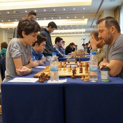Vardaris Chess Images