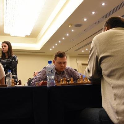 Vardaris Chess Images